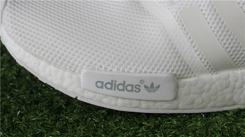 Real Boost Adidas NMD Mesh Triple White